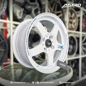 ASTR2 Ring 15 JDM Look